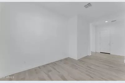 24711 N 174th Lane, Surprise, AZ 85387 - Photo 8