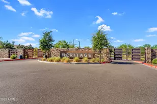 24711 N 174th Ln, Surprise, AZ 85387 - Photo 64