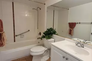 7930 E Camelback Rd, Scottsdale, AZ 85251 - Photo 12