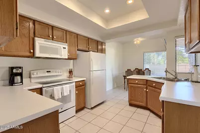 10500 E Vogel Avenue, Scottsdale, AZ 85258 - Photo 8