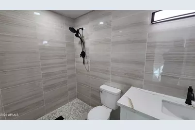 7243 W Sierra Street, Peoria, AZ 85345 - Photo 10