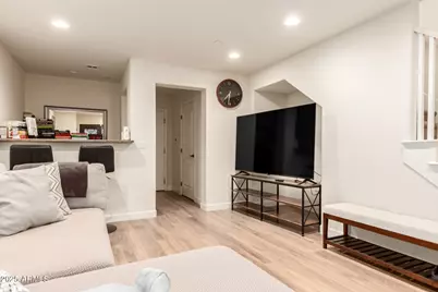 2444 E Montecito Avenue, Phoenix, AZ 85016 - Photo 4