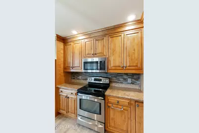 10409 E Silvertree Drive, Sun Lakes, AZ 85248 - Photo 14