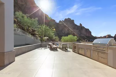 5501 E San Miguel Avenue, Paradise Valley, AZ 85253 - Photo 28