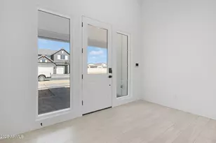 17193 W Montpelier St, Surprise, AZ 85388 - Photo 6