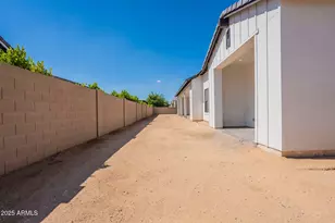 17193 W Montpelier St, Surprise, AZ 85388 - Photo 72