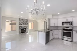 9611 S 50th St, Phoenix, AZ 85044 - Photo 1