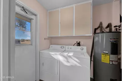 10019 W Shasta Drive, Sun City, AZ 85351 - Photo 16