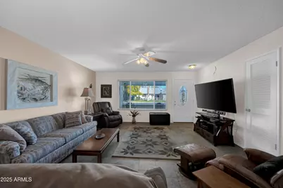 10019 W Shasta Drive, Sun City, AZ 85351 - Photo 4