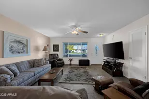 10019 W Shasta Dr, Sun City, AZ 85351 - Photo 4