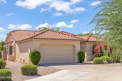 18083 W Douglas Way, Surprise, AZ 85374 - Photo 2
