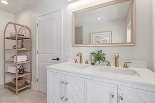 5621 E Voltaire Ave, Scottsdale, AZ 85254 - Photo 18