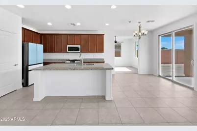 21610 N Bradford Drive, Maricopa, AZ 85138 - Photo 6