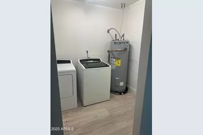 6239 W Carol Ann Way, Glendale, AZ 85306 - Photo 10