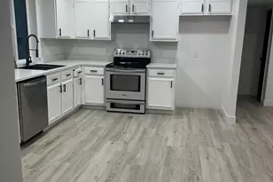 6239 W Carol Ann Way, Glendale, AZ 85306 - Photo 2