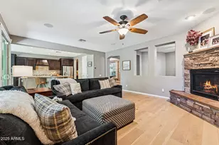 3751 E Matthew Dr, Phoenix, AZ 85050 - Photo 8