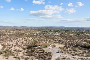 685 N Horseshoe Trail, Wickenburg, AZ 85390 - Photo 14