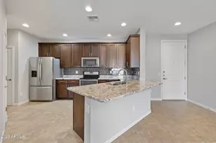 2511 W Queen Creek Rd, Chandler, AZ 85248 - Photo 2