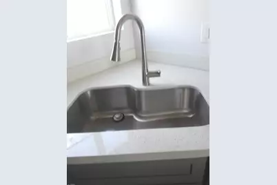 1341 E Polk Street #103, Phoenix, AZ 85006 - Photo 6