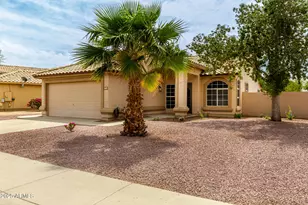 7415 W Crest Ln, Glendale, AZ 85310 - Photo 4