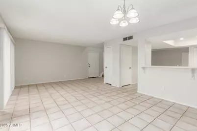 1962 N Blackstone Drive, Chandler, AZ 85224 - Photo 2