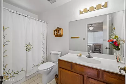 10507 W Buena Vista Drive, Arizona City, AZ 85123 - Photo 6