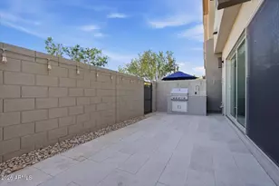 23226 N 74th Pl, Scottsdale, AZ 85255 - Photo 12