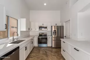 2336 E San Tan Dr, Gilbert, AZ 85296 - Photo 8