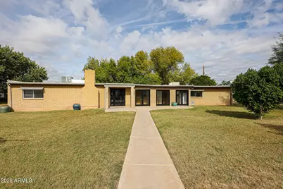 10326 W Encanto Boulevard, Avondale, AZ 85392 - Photo 2