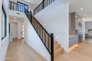 8509 E Malcomb Dr, Scottsdale, AZ 85250 - Photo 16