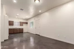 313 E Central Ave, Coolidge, AZ 85128 - Photo 2