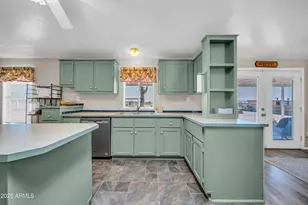 21024 W Montgomery Rd, Wittmann, AZ 85361 - Photo 36