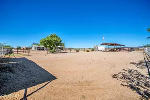 21024 W Montgomery Rd, Wittmann, AZ 85361 - Photo 30