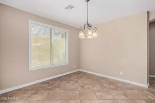 2585 E Carob Dr, Gilbert, AZ 85298 - Photo 18