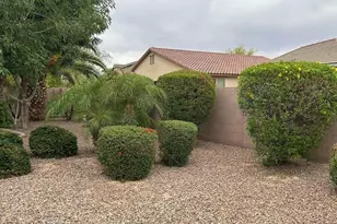 2585 E Carob Dr, Gilbert, AZ 85298 - Photo 86