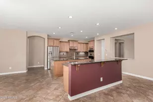 2585 E Carob Dr, Gilbert, AZ 85298 - Photo 20