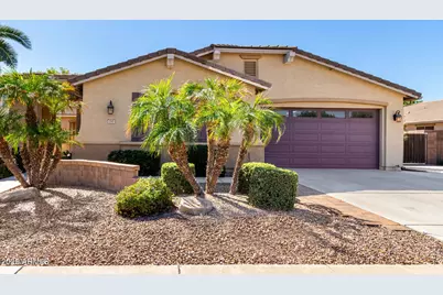 2585 E Carob Drive, Gilbert, AZ 85298 - Photo 2