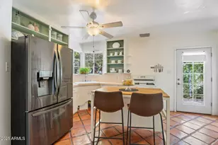 1113 W Glenrosa Ave, Phoenix, AZ 85013 - Photo 8