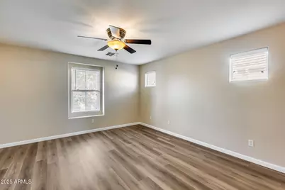 9 N 87th Lane N, Tolleson, AZ 85353 - Photo 18