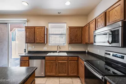 9 N 87th Lane N, Tolleson, AZ 85353 - Photo 2