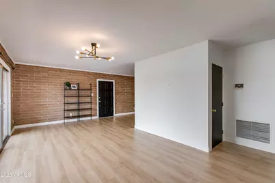 1901 E Missouri Avenue #219, Phoenix, AZ 85016 - Photo 8