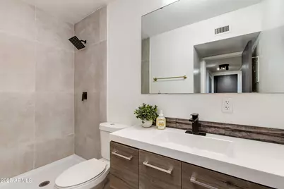 1901 E Missouri Avenue #219, Phoenix, AZ 85016 - Photo 20