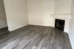 5640 E Bell Rd, Scottsdale, AZ 85254 - Photo 8
