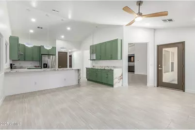 2602 N 106th Avenue, Avondale, AZ 85392 - Photo 10