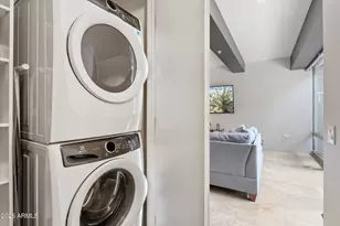 7161 E Rancho Vista Dr, Scottsdale, AZ 85251 - Photo 20