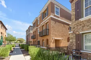 2628 S Alpine Dr, Gilbert, AZ 85295 - Photo 2