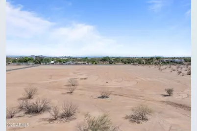 21129 W Duane Lane #-, Wittmann, AZ 85361 - Photo 10