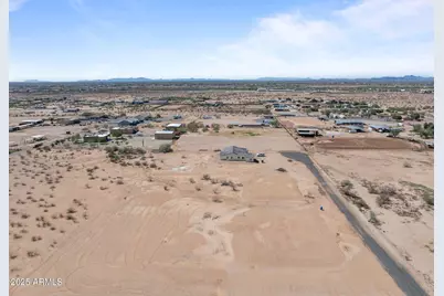 21129 W Duane Lane #-, Wittmann, AZ 85361 - Photo 8