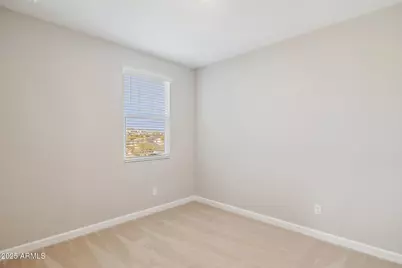 5818 E Zachary Drive, Phoenix, AZ 85054 - Photo 16