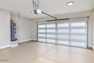 3829 E Monterey Wy, Phoenix, AZ 85018 - Photo 14